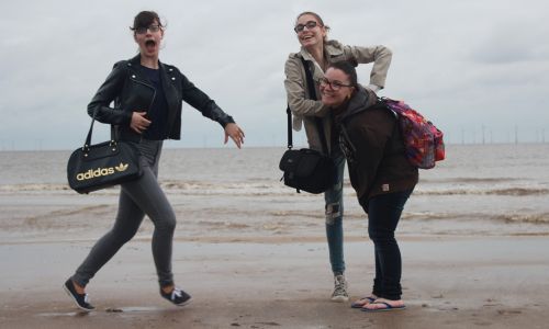 High School exchange in England - students on excursions