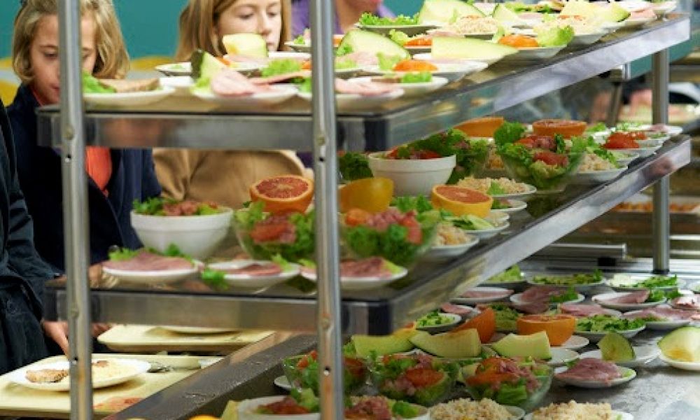 Meal habits in France – The school canteen
