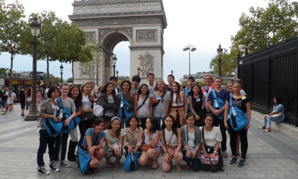 Australian student exchage in France -group picture