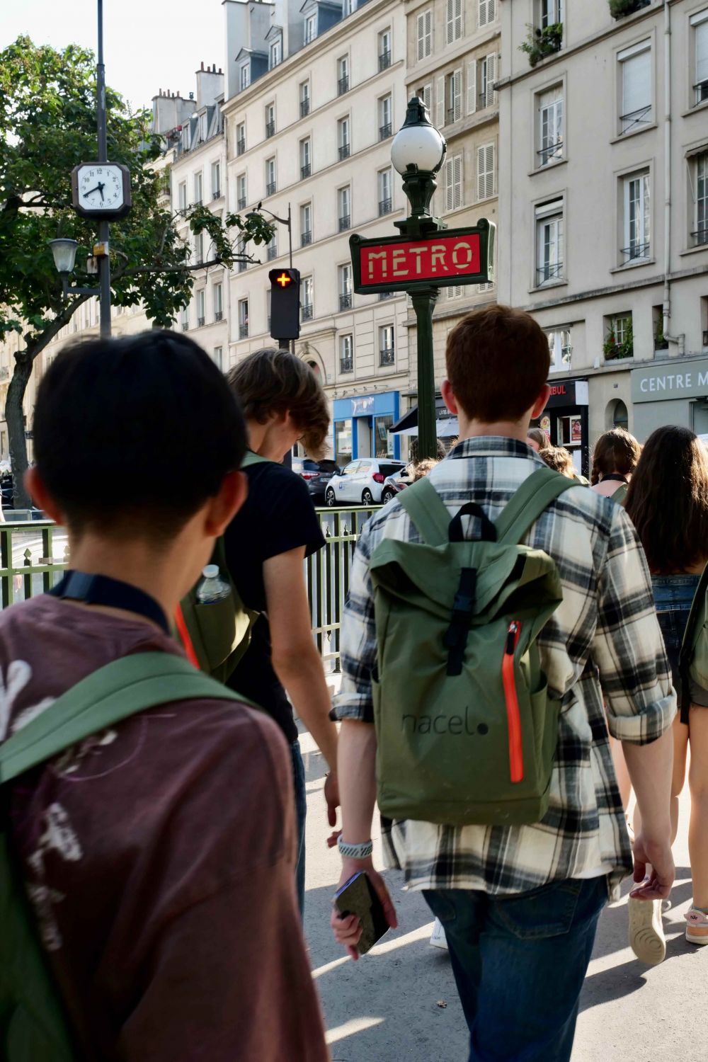 Étudier l'anglais et découvrir le monde