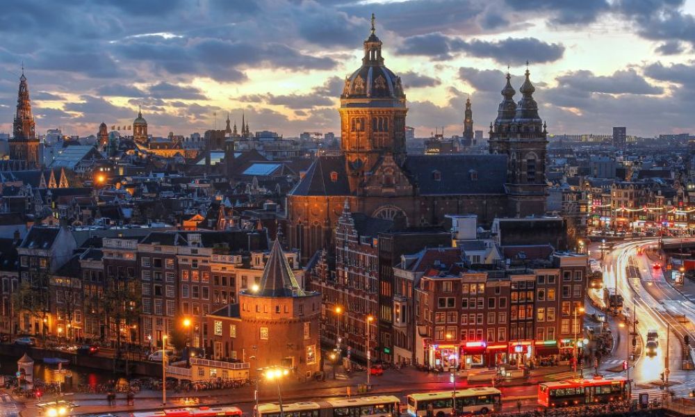 Nederlands bij een docent thuis in Nederland