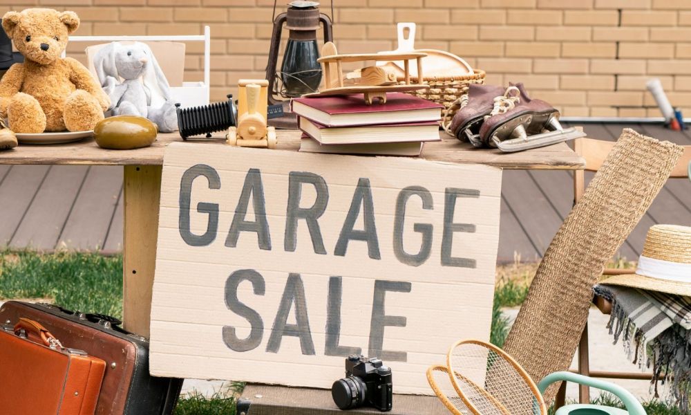 Garage sale and study abroad