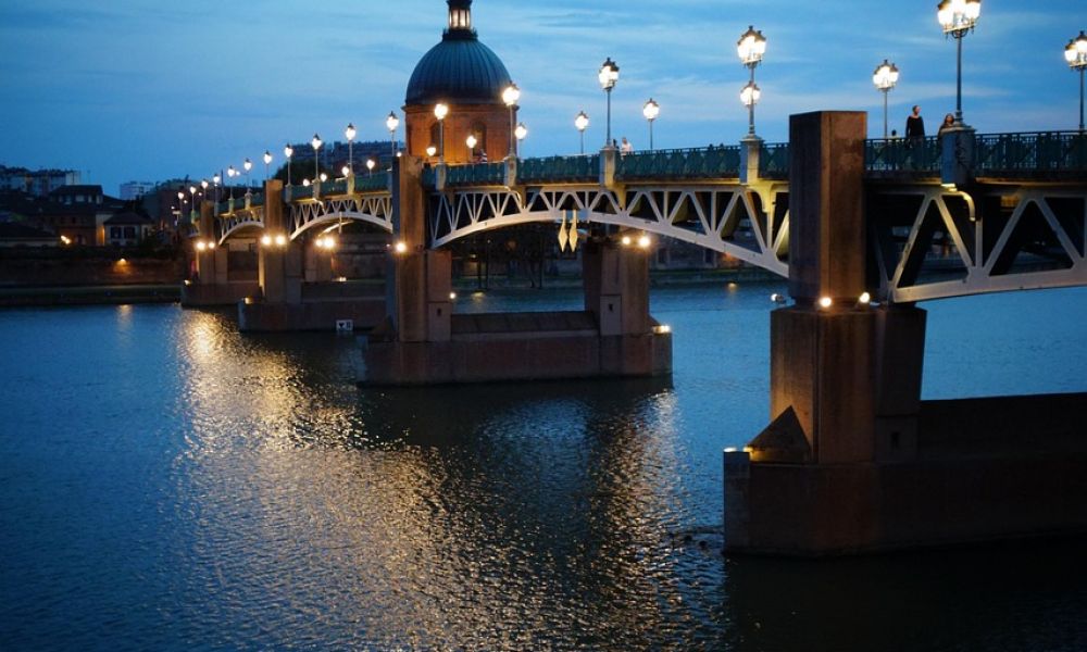Select High School exchange France - Toulouse area