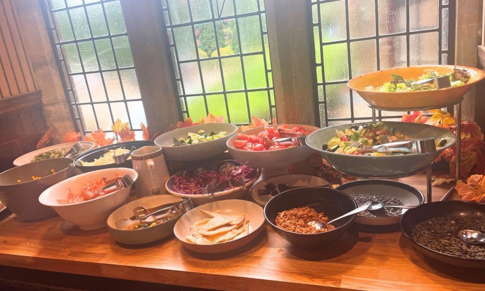 English summer camp London  - Healthy food