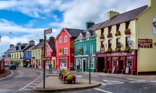 High School Abroad Programs Ireland - high school exchange in Cork - Cork is a great destination for international students to improve their english. 