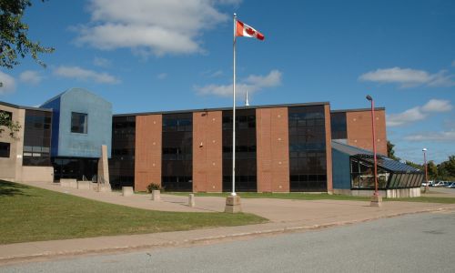 Homestay and School Immersion in Canada Homestay and High School in Canada - Canadian high school campus