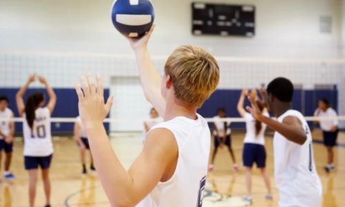 Sports Training Volleyball summer camp in France Volleyball summer camp in France - players