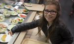 Internado del sur de Francia - Estudiante internacional durante la pausa del almuerzo