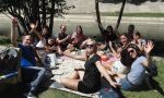 French courses in Montpellier - students relaxing in a park