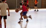 Campamentos de verano de baloncesto en Francia - en la cancha de baloncesto